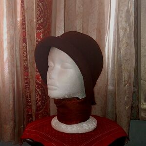 Elegant Brown Women's Cloche Hat